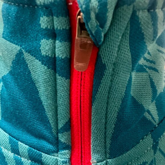 NIKE DRI-FIT Running Long Sleeved Half Zip Size Medium - Picture 11 of 12